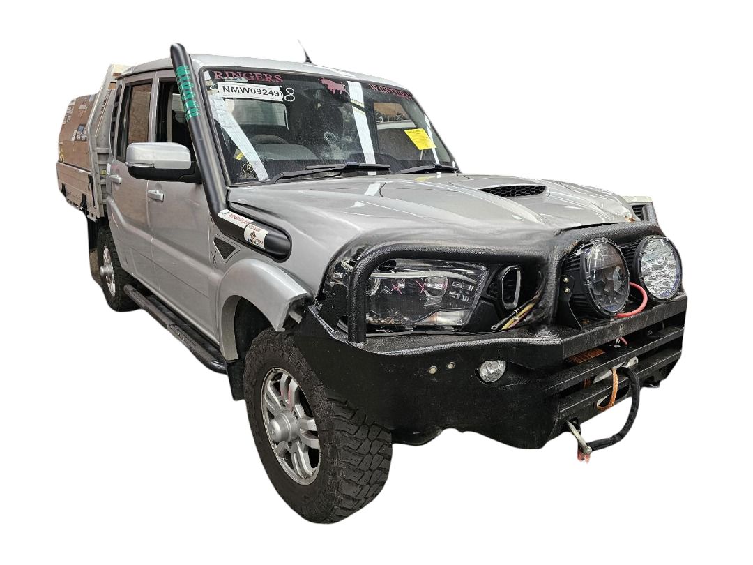 Mahindra PIK-UP