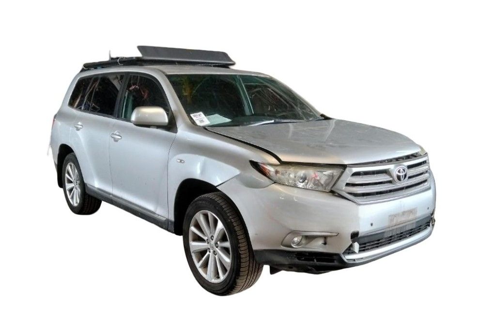 Toyota  Kluger